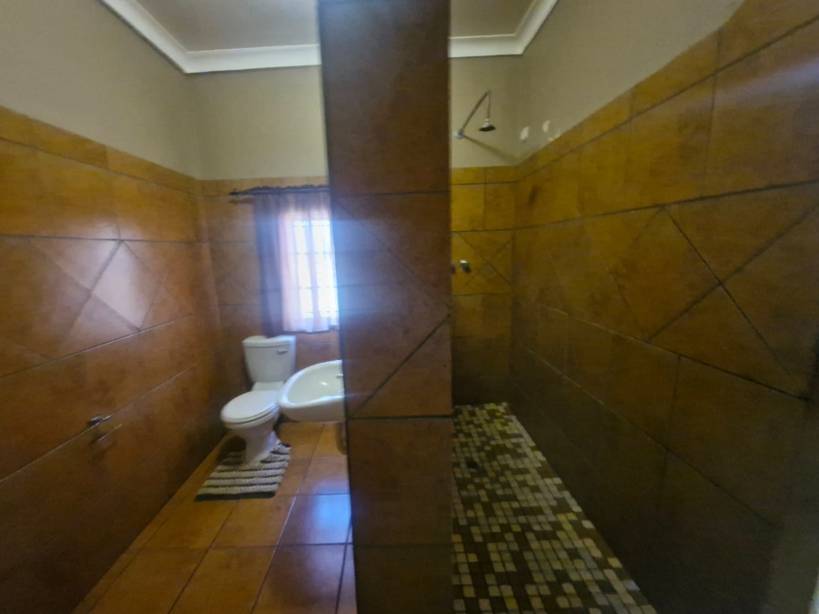 To Let 7 Bedroom Property for Rent in Kathu Northern Cape